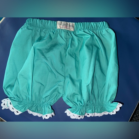 SOLD - Picture 4 of 4